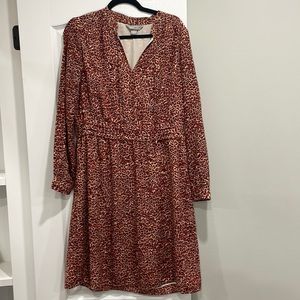 Beautiful sinched waist print dress